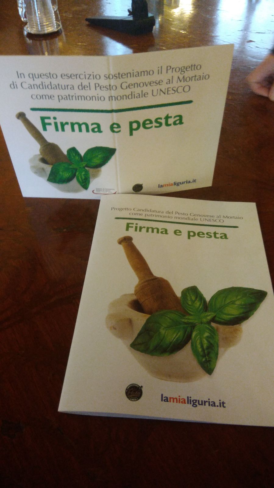 libro firma pesto