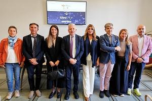 Alla Spezia prende il via “Ideathon”, iniziativa del Progetto T.I.ME.R: un’occasione per condividere la cultura dell’innovazione e dell'imprenditorialità tra i giovani foto di gruppo La Spezia conferenza stampa “Ideathon”, iniziativa del Progetto T.I.ME.R: un’occasione per condividere la cultura dell’innovazione e dell'imprenditorialità tra i giovani per cc Davide Mazzola