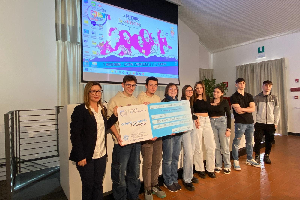 Camera di Commercio Riviere di Liguria , premiate le scuole di Savona che hanno partecipato a “Storie di alternanza” foto premiazione premio alternanza scuole savona 8 nov 2024